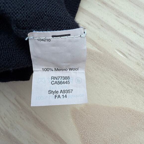 Madewell Black Rowhouse Merino‎ Wool Sweater, Size XS - Picture 12 of 13